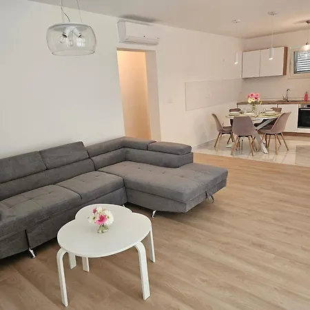 Split Vacation Apartment